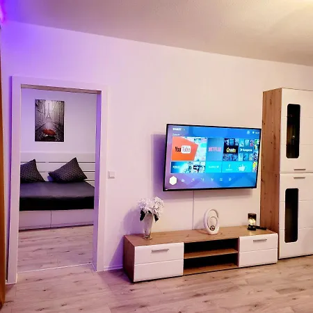 2 Zimmer Fuer 3 Bis 4 Personen *