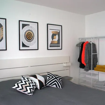 2 Zimmer Fuer 3 Bis 4 Personen Apartment *