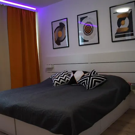 2 Zimmer Fuer 3 Bis 4 Personen Apartment
