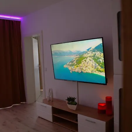 2 Zimmer Fuer 3 Bis 4 Personen Apartment *
