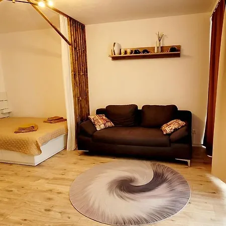 2 Zimmer Fuer 3 Bis 4 Personen Apartment *